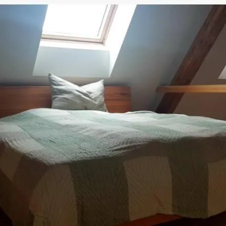Wohnen Im Dreiseitenhof Mit Galerieschlafzimmer Apartment